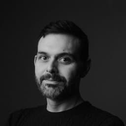 Armen Rostamian, portrait
