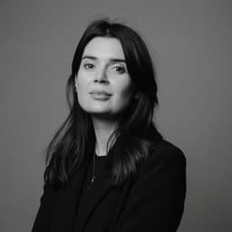 Larisa Hovannisian, portrait